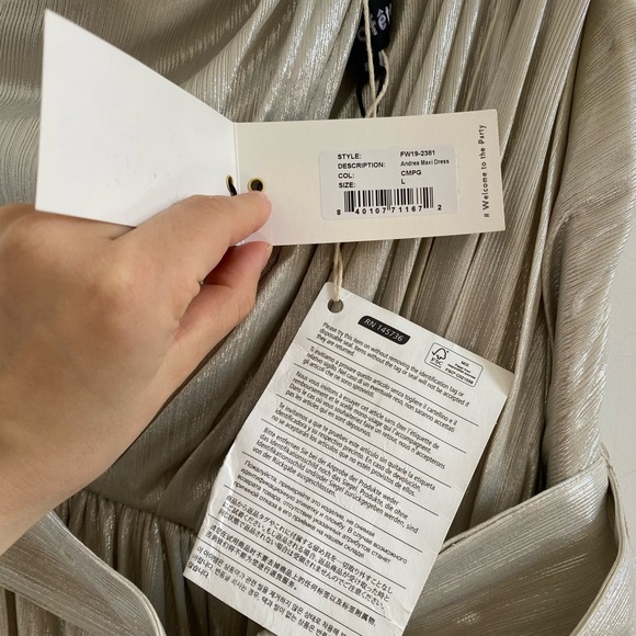 NWT RETROFETE Andrea Maxi Dress Size: L - Picture 3 of 8